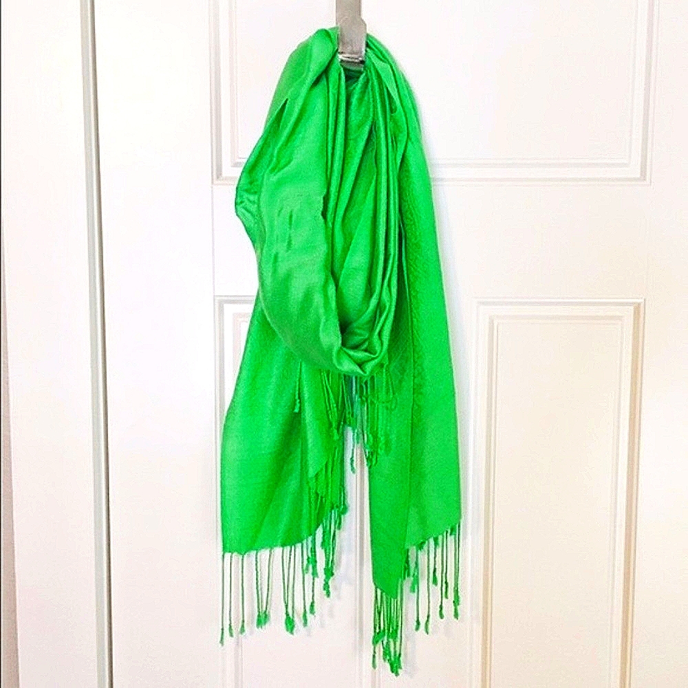 10/4 PASHMINA SCARF